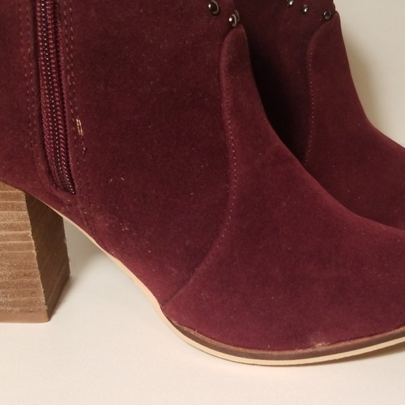 Beast Fashion Suede Booties - Picture 8 of 8